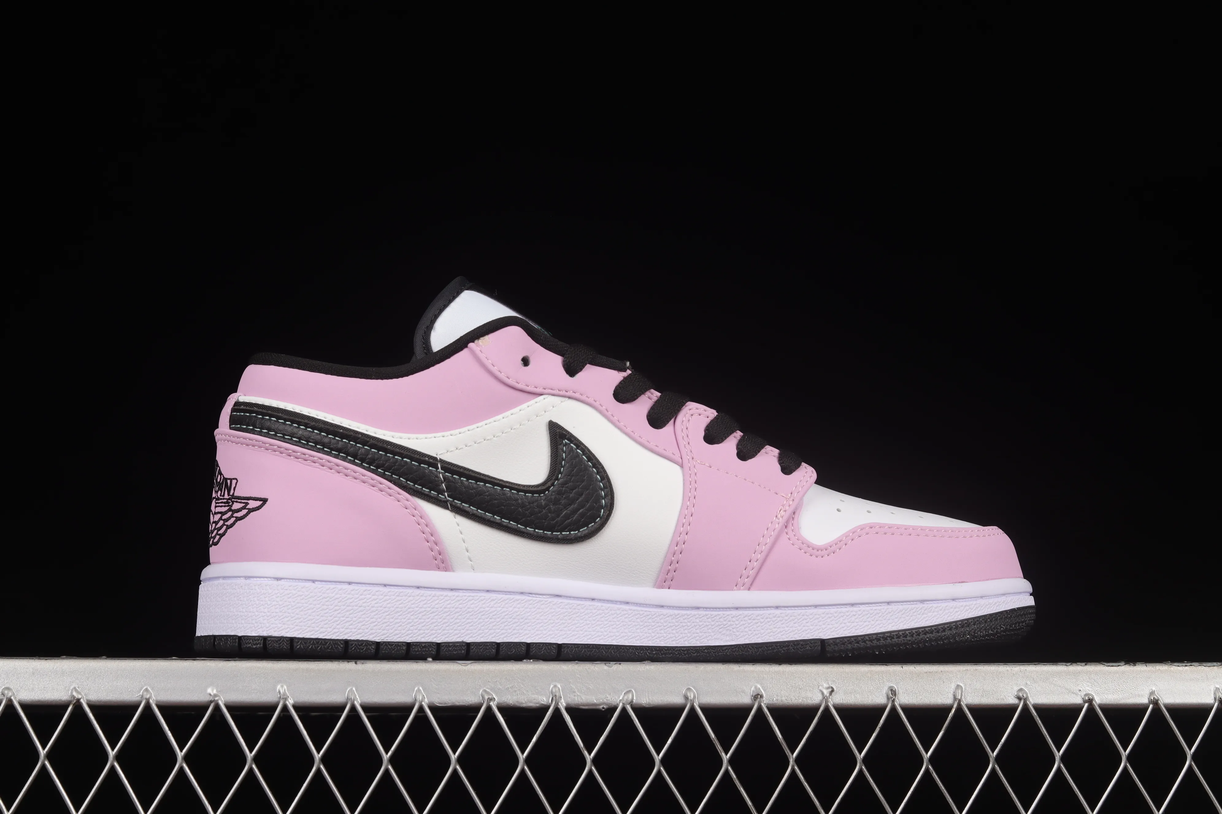 All categories Air Jordan Jordan series basketball shoes Air Jordan 1 Low Air Jordan 1 Low AJ1 Joe 1 white pink black hook low-top cultural basketball shoes CK3022-503